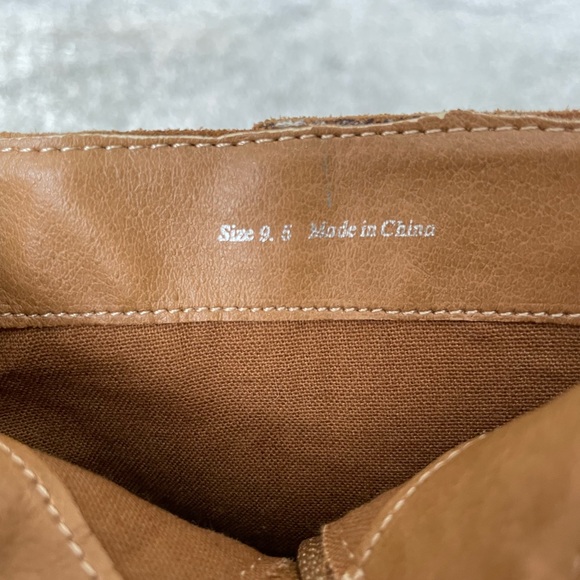 New! Dolce Vita Suede Boot - Picture 4 of 5